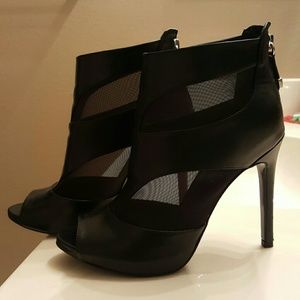 GUESS peep toe booties