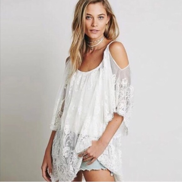 Tops - ‼️LAST 1‼️Lace Top, Lingerie, or Swimsuit Cover Up