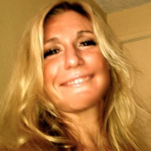 Meet your Posher, Whitney