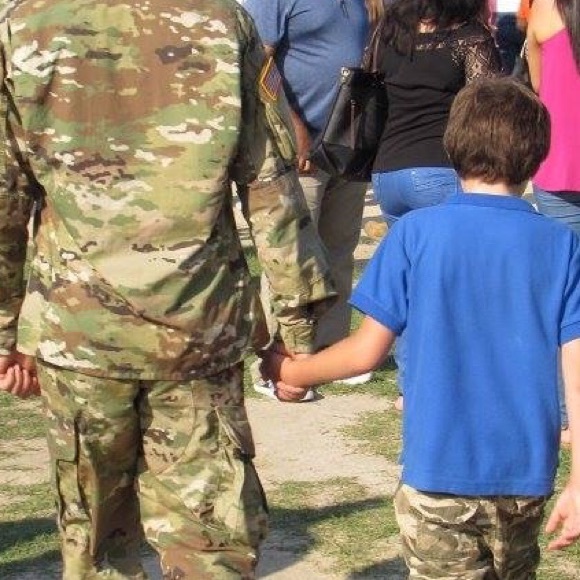 Meet your Posher, David - Picture 1 of 1