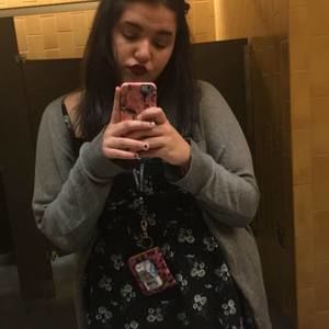 Meet your Posher, Anna