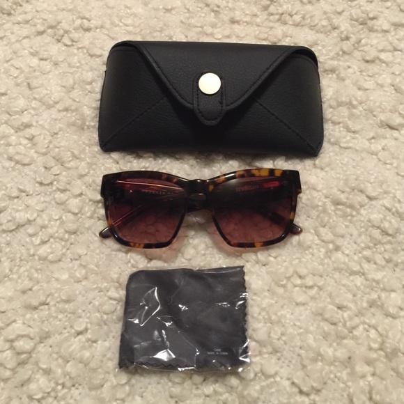 Excellent condition Proenza Schouler sunglasses.
