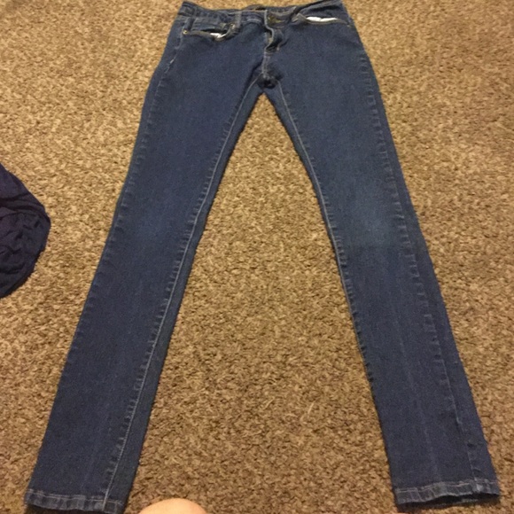 Blue skinny jeans