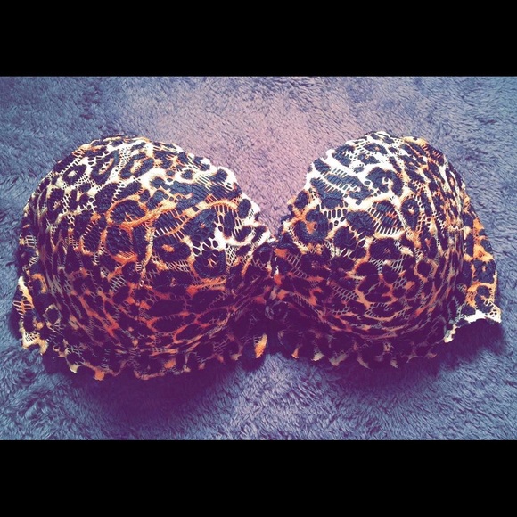 PINK by Victoria's Secret Date bra!