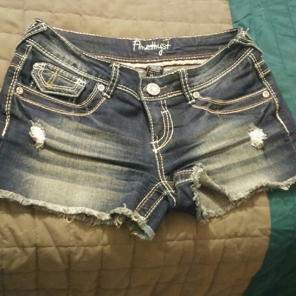 Amethyst shorts