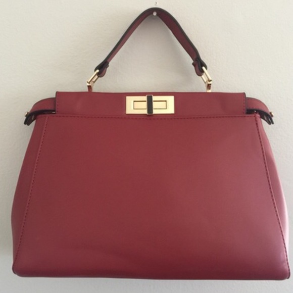 Peekaboo Bag