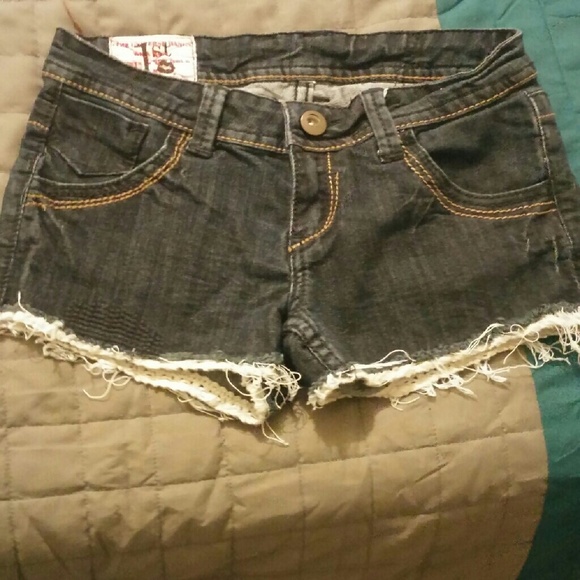 1st world shorts