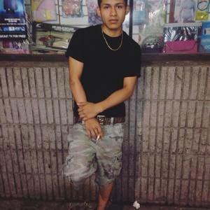 Meet your Posher, Andres