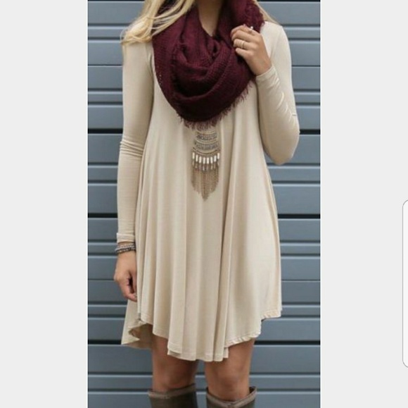 LAST Cappuccino  tshirt dress w scalloped hemline - Picture 4 of 4