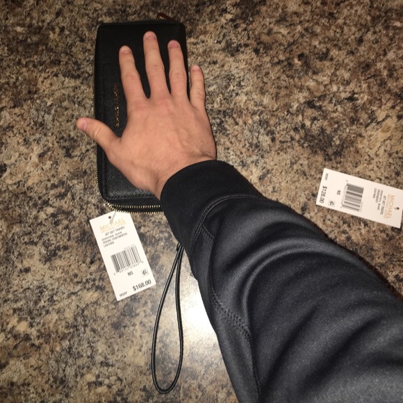 Michael Kors Jet Set Travel -  Continental Leather - Picture 3 of 4