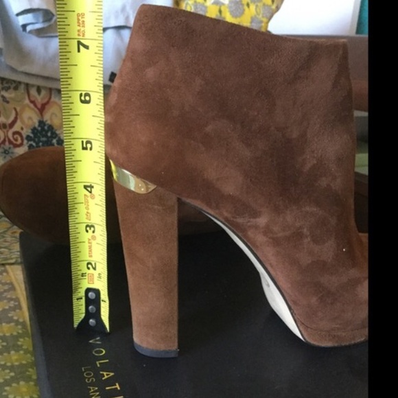 Michael Kors Brown Booties 🍂 - Picture 4 of 6