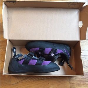 Evolv Elektra Rock Climbing Shoes