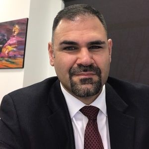 Meet your Posher, Laith