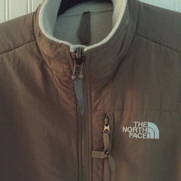 North Face Denali Jacket - Picture 3 of 4