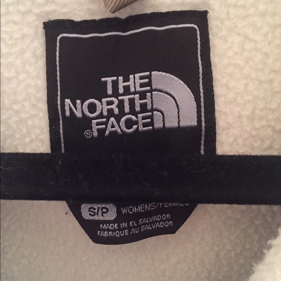 North Face Denali Jacket - Picture 4 of 4