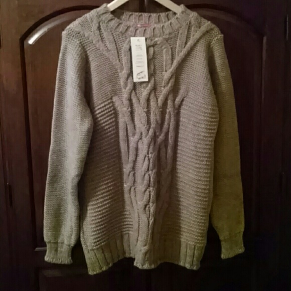 Cable Sweater - Picture 2 of 2