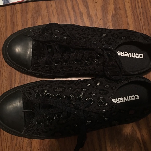 Black Leopard print converse!!!