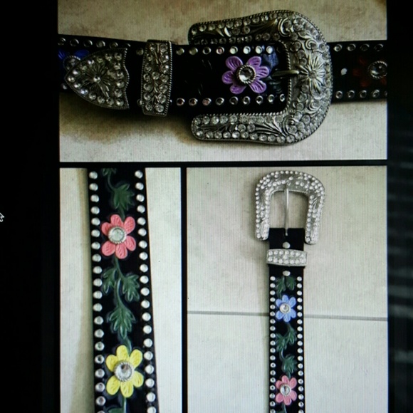 Anthropolgie rhinestone  blk flower belt leather
