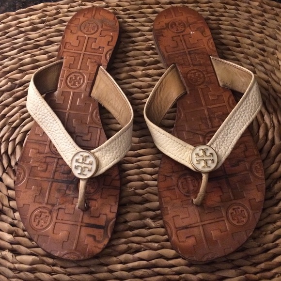 Tory burch flip flops