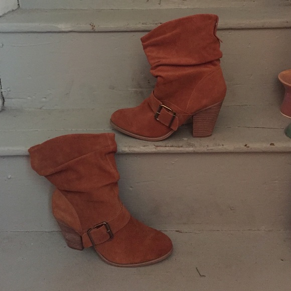 Ankle boots caramel suede 2 inch heel from Aldo