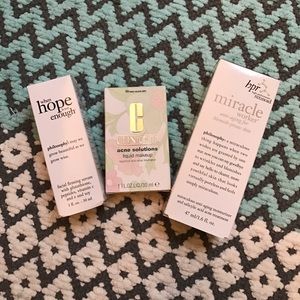 Anti-aging/anti-blemish makeup bundle