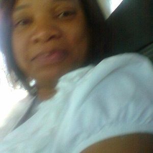 Meet your Posher, Iris