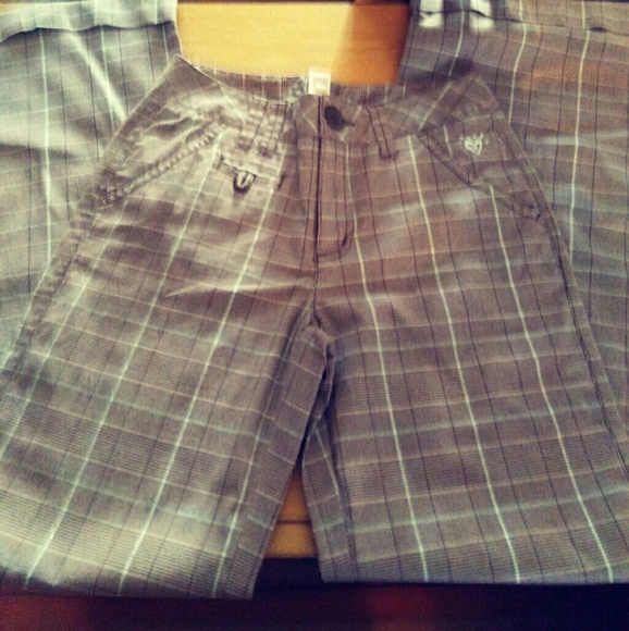 Dress pants - Picture 2 of 3