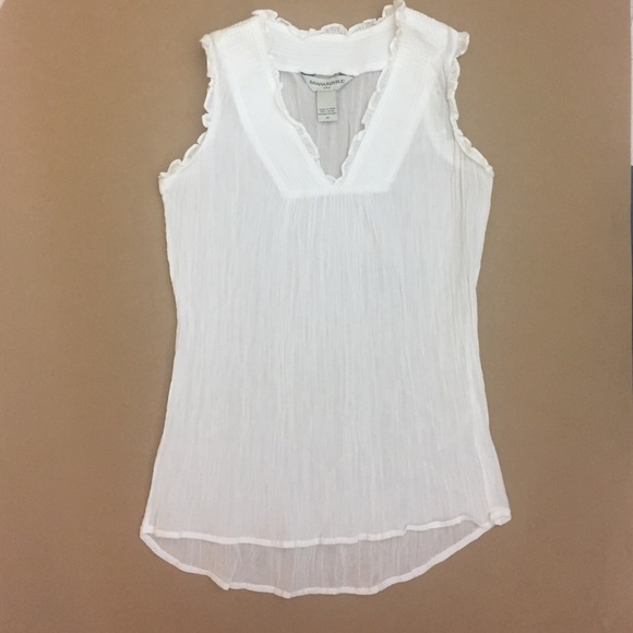 Banana Republic Sleeveless Cotton Blouse