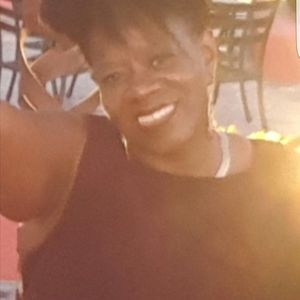 Meet your Posher, Valerie