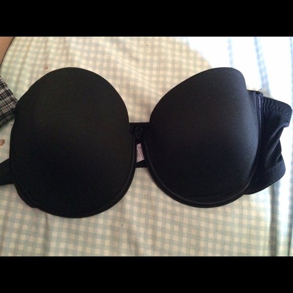 Strapless bra