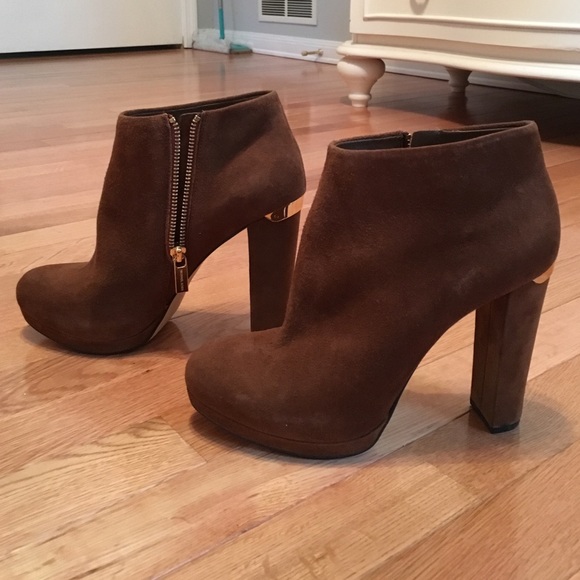 NWOT MICHAEL Michael Kors Haven Booties