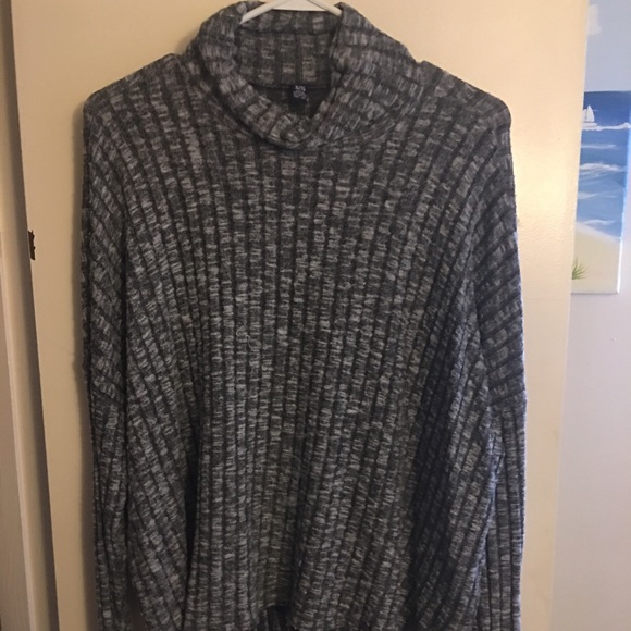 Turtle neck sweater
