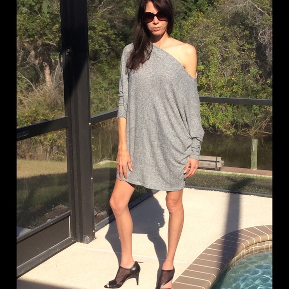 LAST SMALL Gray Tunic - Picture 2 of 4