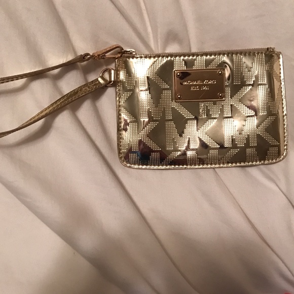 Michael Kors wristlet