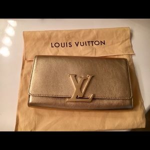 Louis Vuitton Clutch