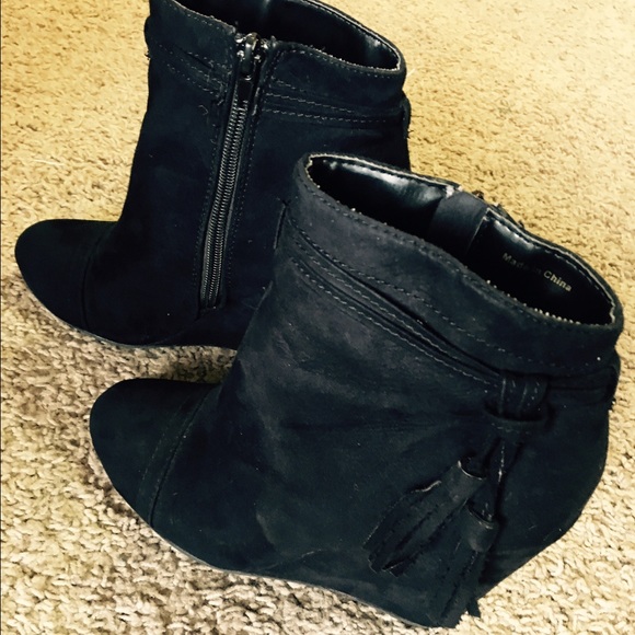 Forever 21 Black Faux Suede Wedge Booties