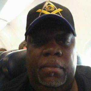 Meet your Posher, Gerald