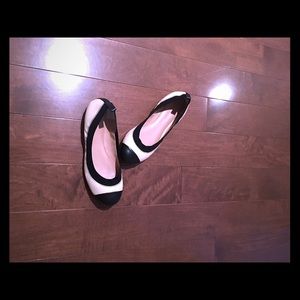Banana Republic Flats