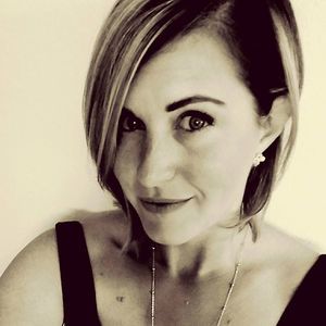 Meet your Posher, Holly