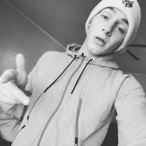 Meet your Posher, Tyler