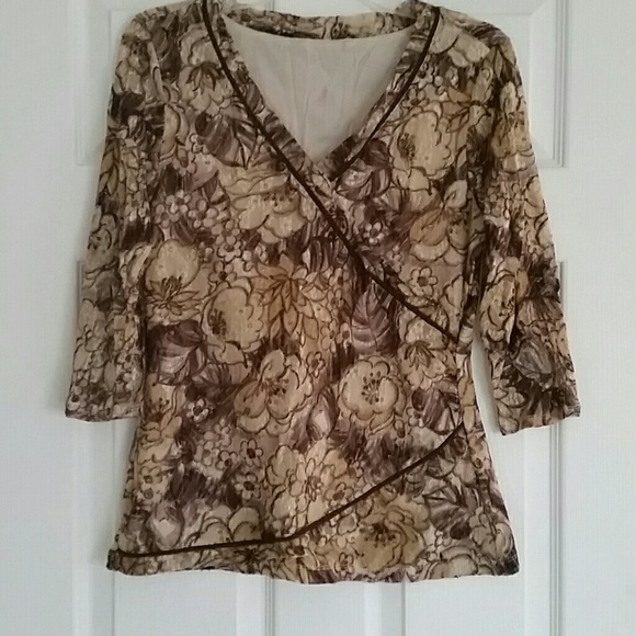 3/4 sleeve lace top