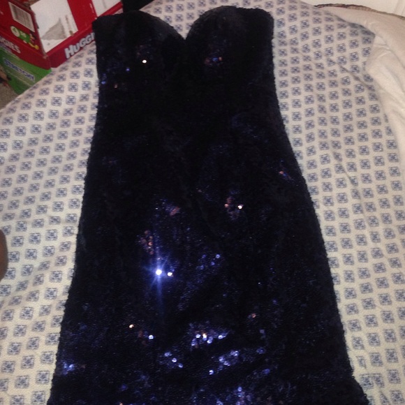 Beautiful Prom Dress - Picture 1 of 4