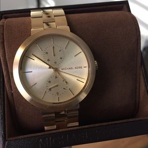 SOLD❌Michael kors watch