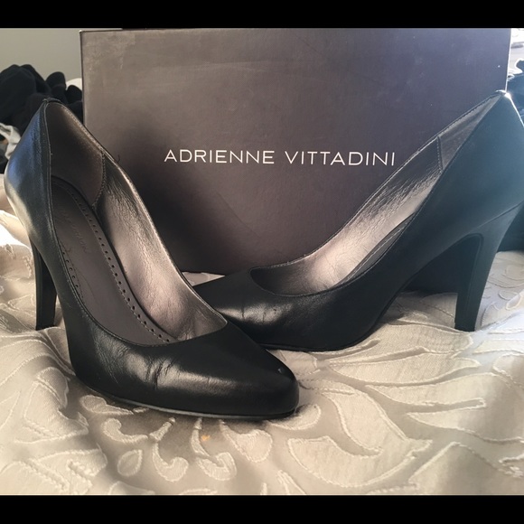 Adrienne Vittadini Classic Black Pump