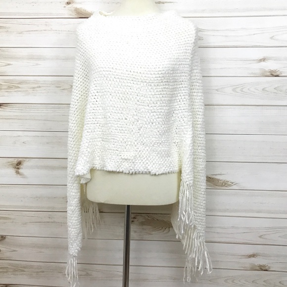 Ivory Fringe Poncho | E2 - Picture 3 of 4