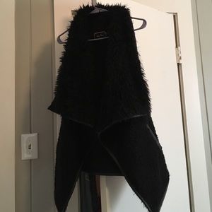 Love Tree fur vest