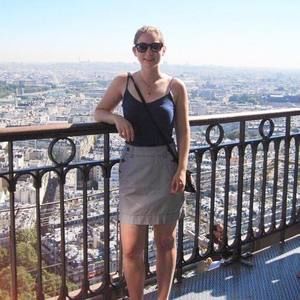Meet your Posher, Leah