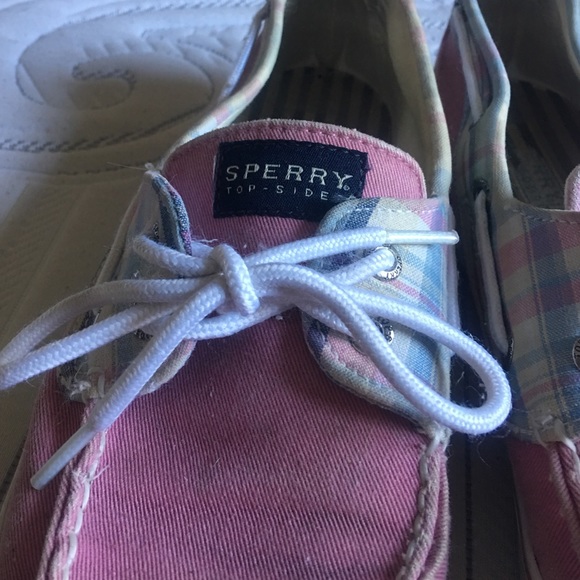 Pink Sperry's