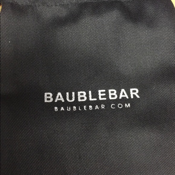 Brand new, never been worn, monogram necklace - Picture 2 of 4