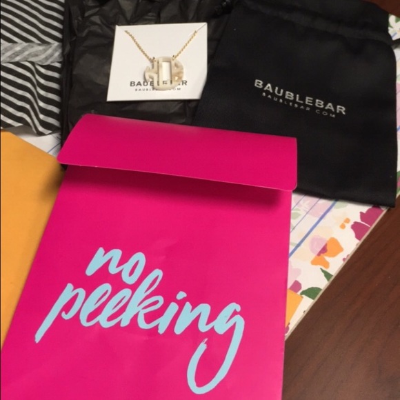 Brand new, never been worn, monogram necklace - Picture 3 of 4